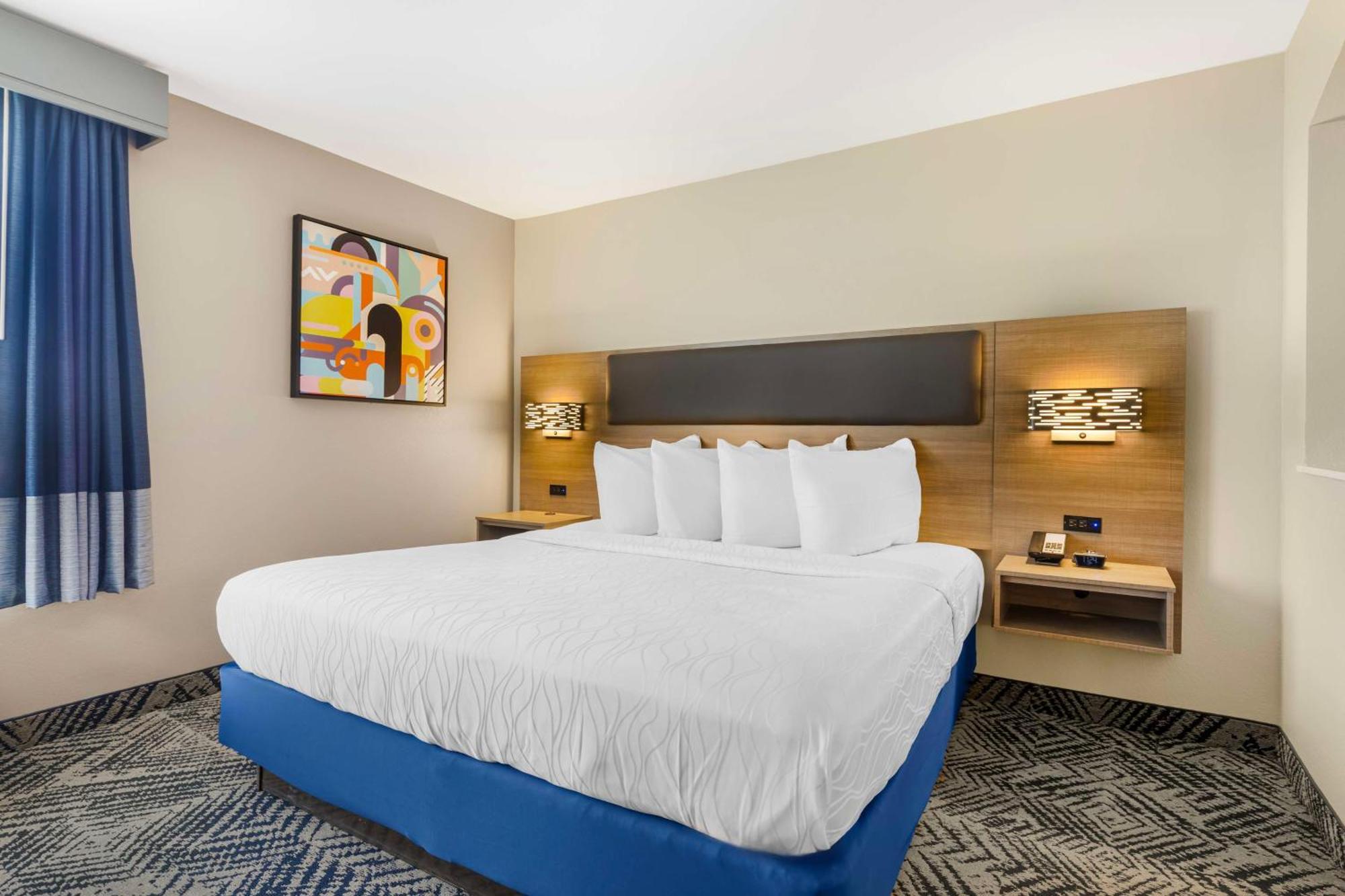 Best Western Plus Lewisville Flower Mound Exterior photo