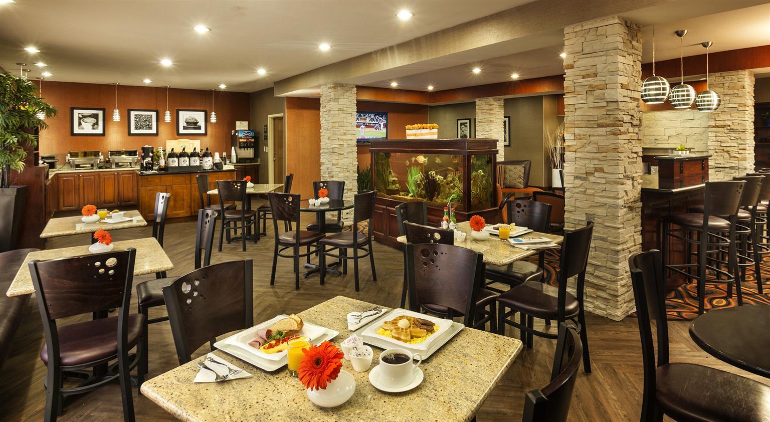 Best Western Plus Lewisville Flower Mound Exterior photo