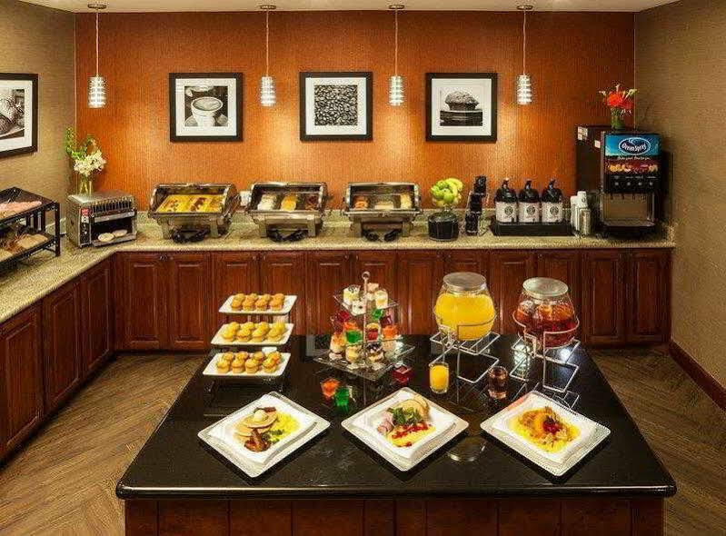 Best Western Plus Lewisville Flower Mound Exterior photo